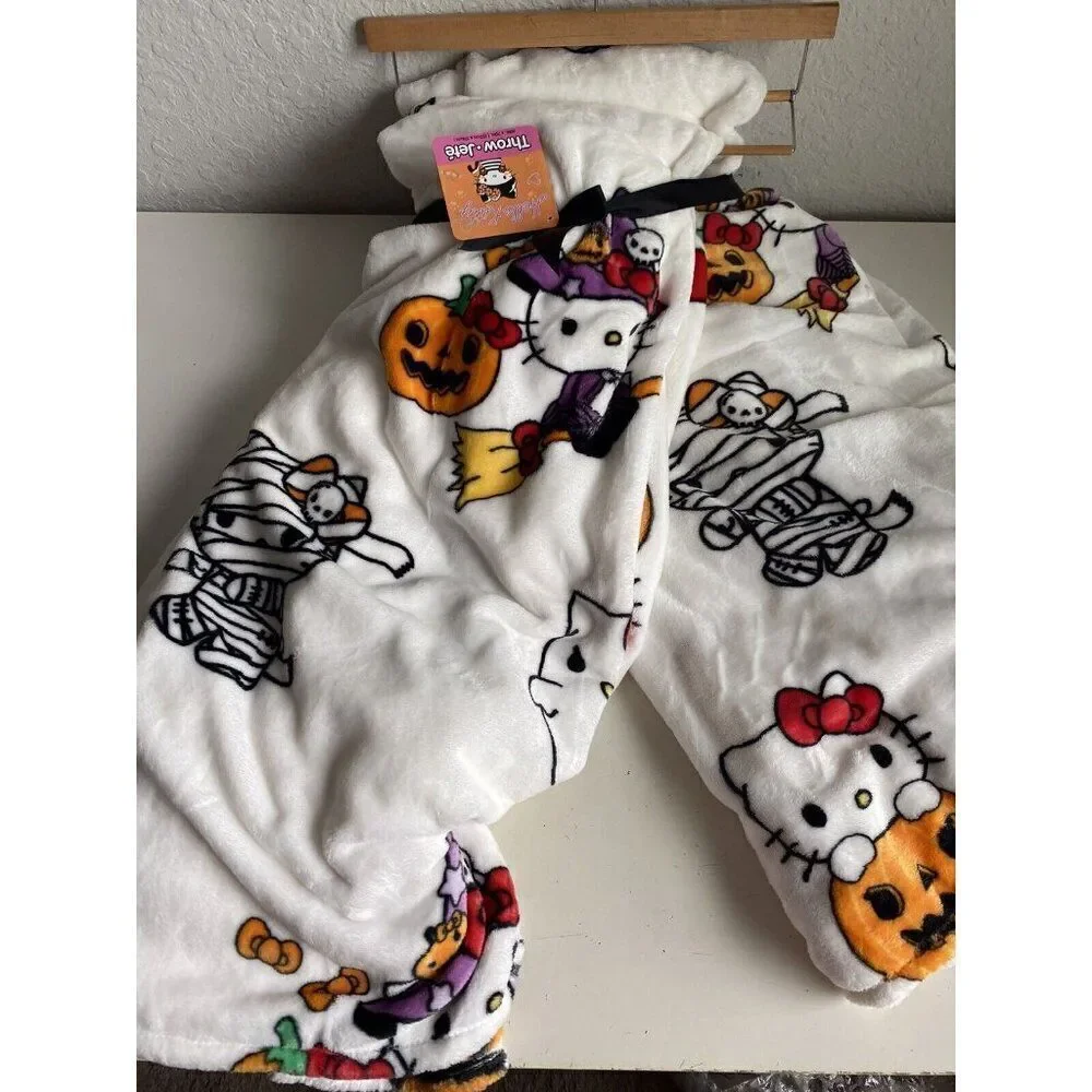2 Pack Hello Kitty Halloween Throw Blanket Witch Broom Ghost Mummy Pumpkin‎ NEW